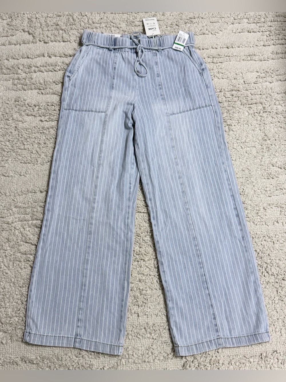 New Kensie pull on high-rise pinstripe wide leg jeans size large